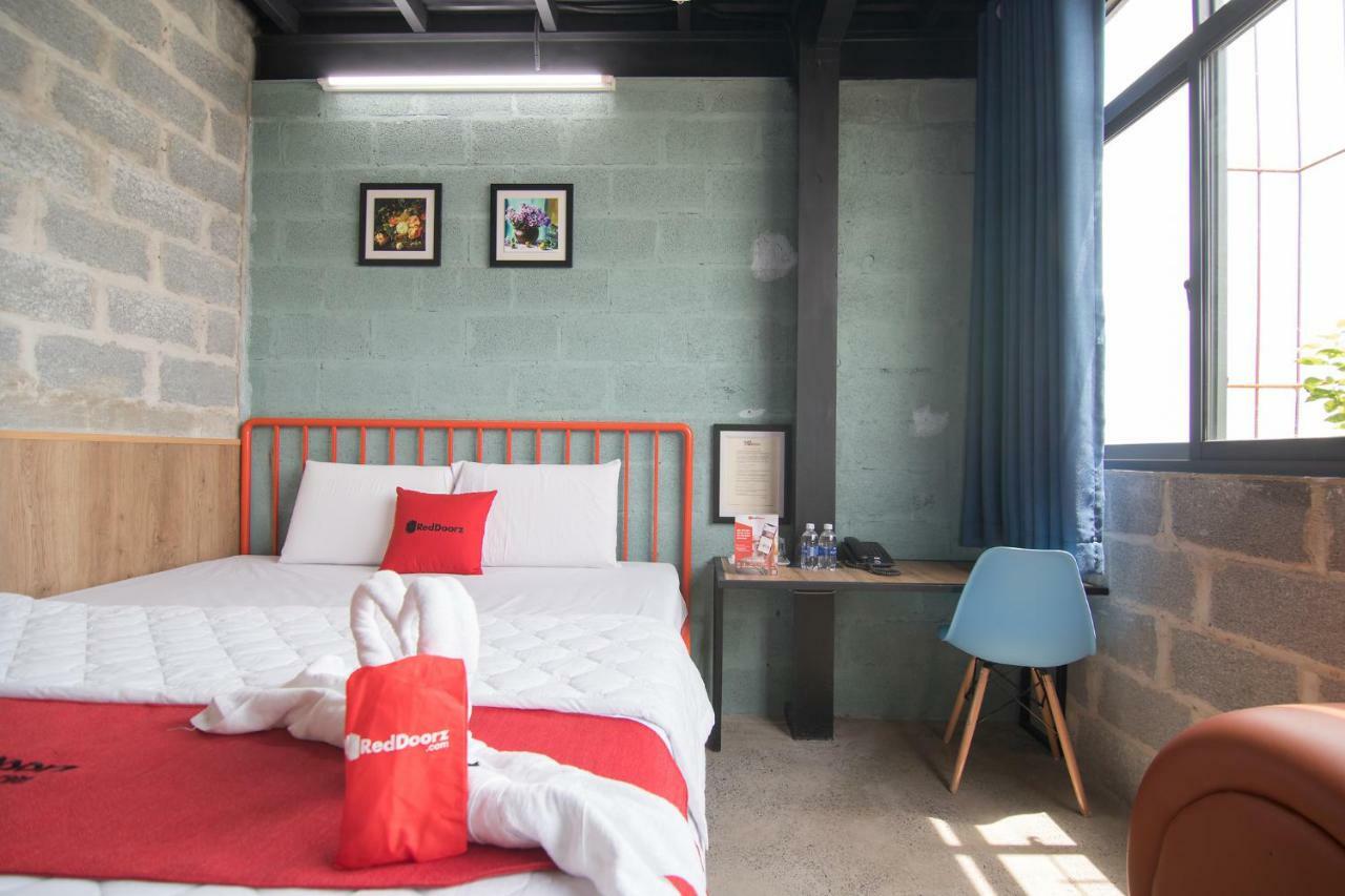 Reddoorz Plus @ Ung Van Khiem Street Ciudad Ho Chi Minh  Exterior foto